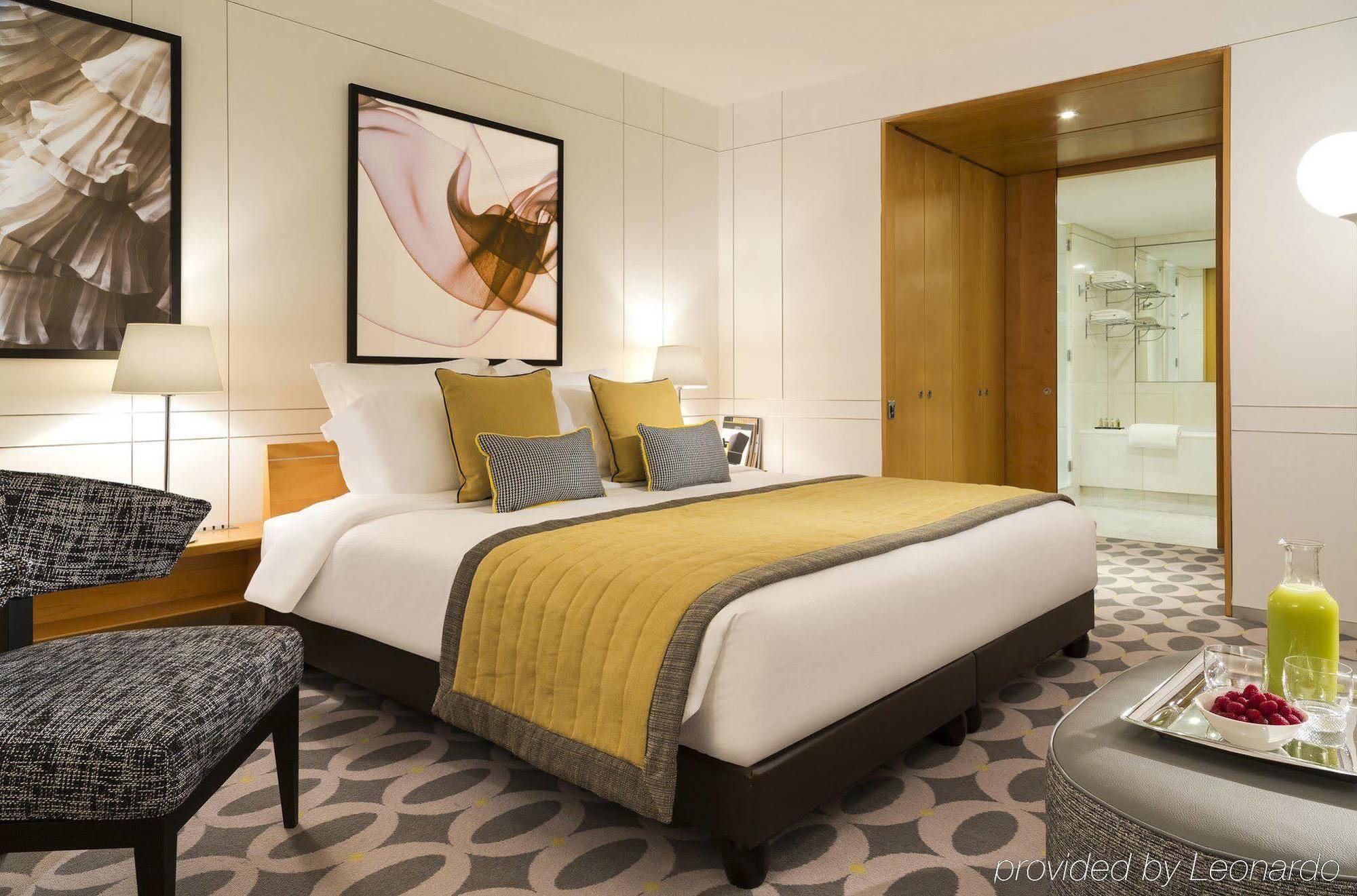 Ascott Arc De Triomphe 4*