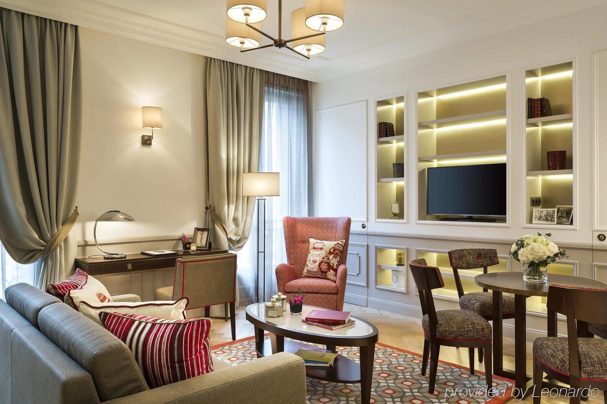 Ascott Arc De Triomphe 4*