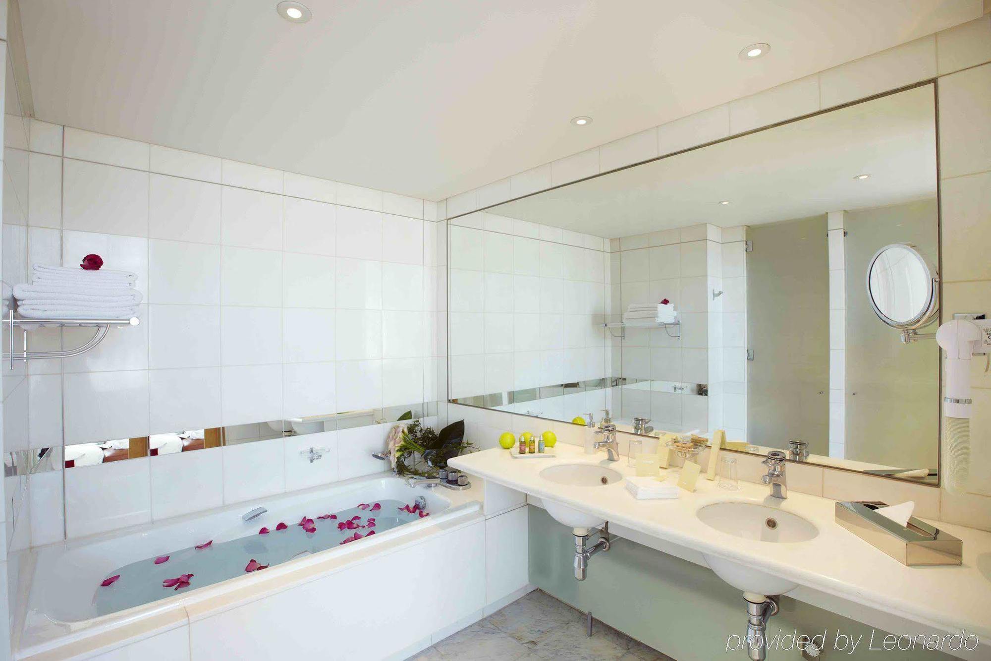 Hotel Ascott Arc De Triomphe Parigi